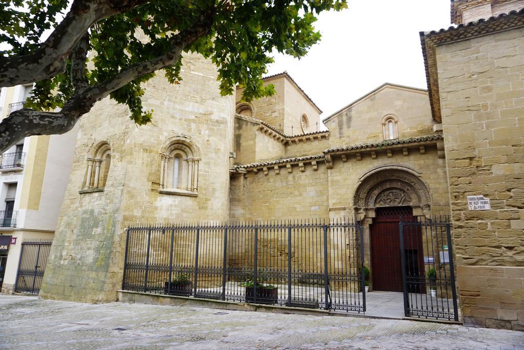 Apartamentos Turisticos Rio Gallego ويسكا المظهر الخارجي الصورة